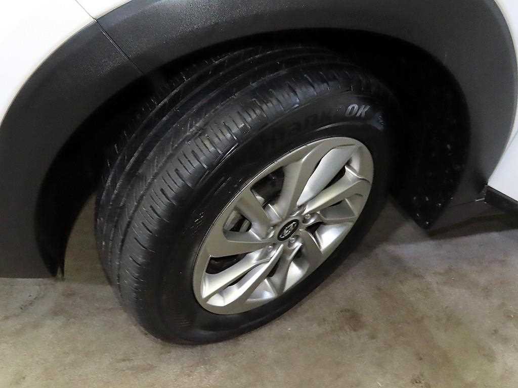 현대 투싼 올뉴투싼 디젤 1.7 2WD 모던 이미지 20