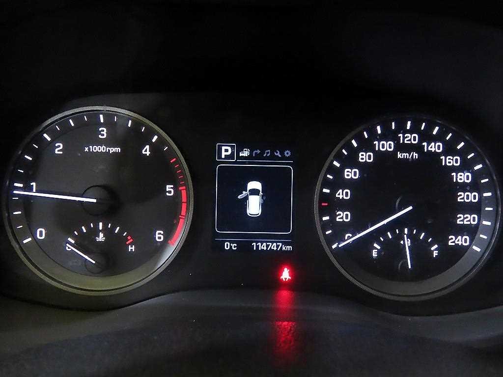 현대 투싼 올뉴투싼 디젤 1.7 2WD 모던 이미지 9
