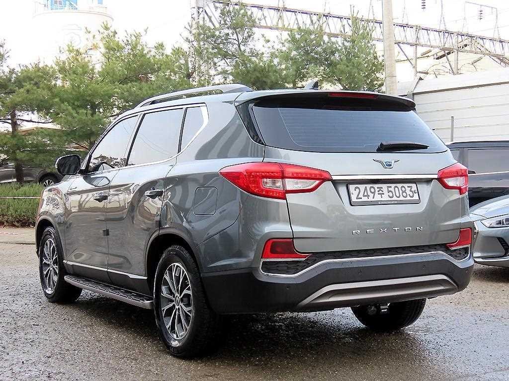 KG모빌리티(쌍용) 렉스턴 G4렉스턴 디젤 2.2 4WD 마제스티 이미지 3