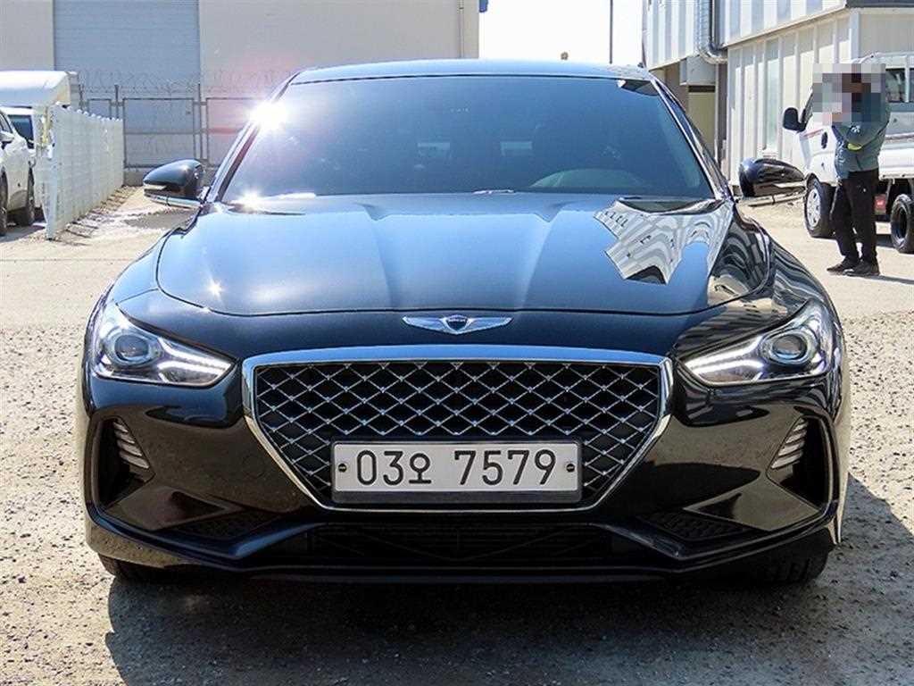 제네시스 G70 2.0T 어드밴스드 이미지 1