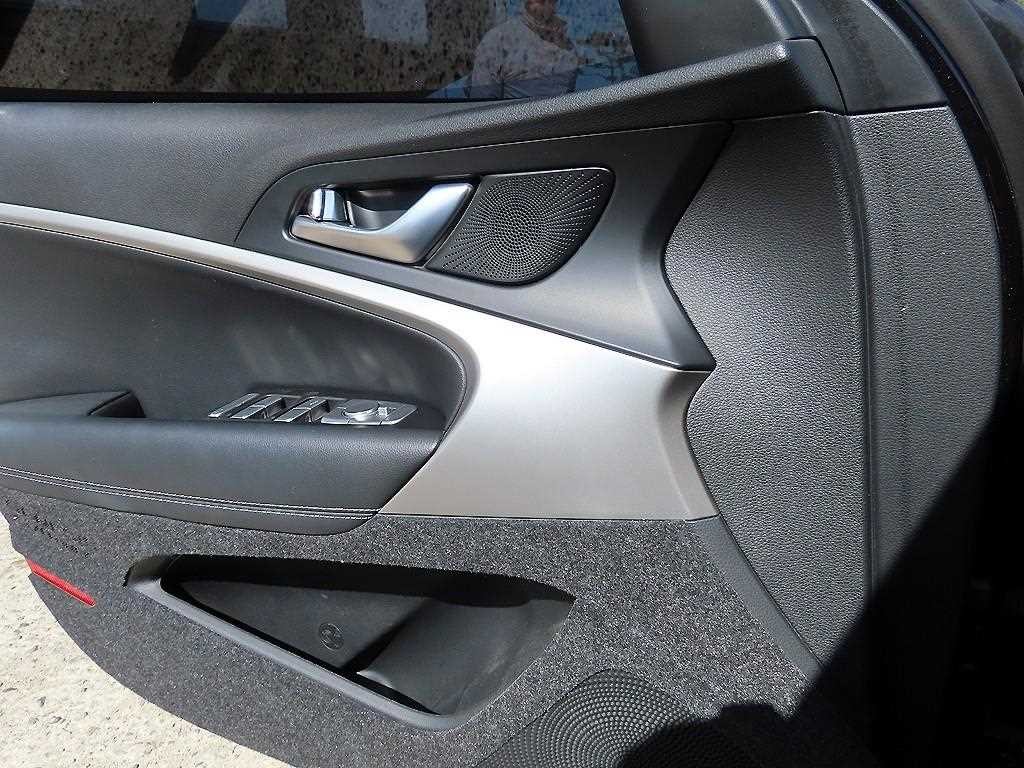 제네시스 G70 2.0T 어드밴스드 이미지 11