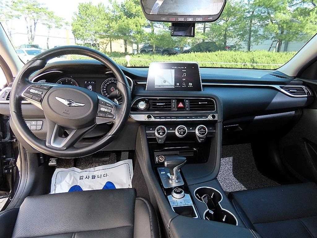 제네시스 G70 2.0T 어드밴스드 이미지 7