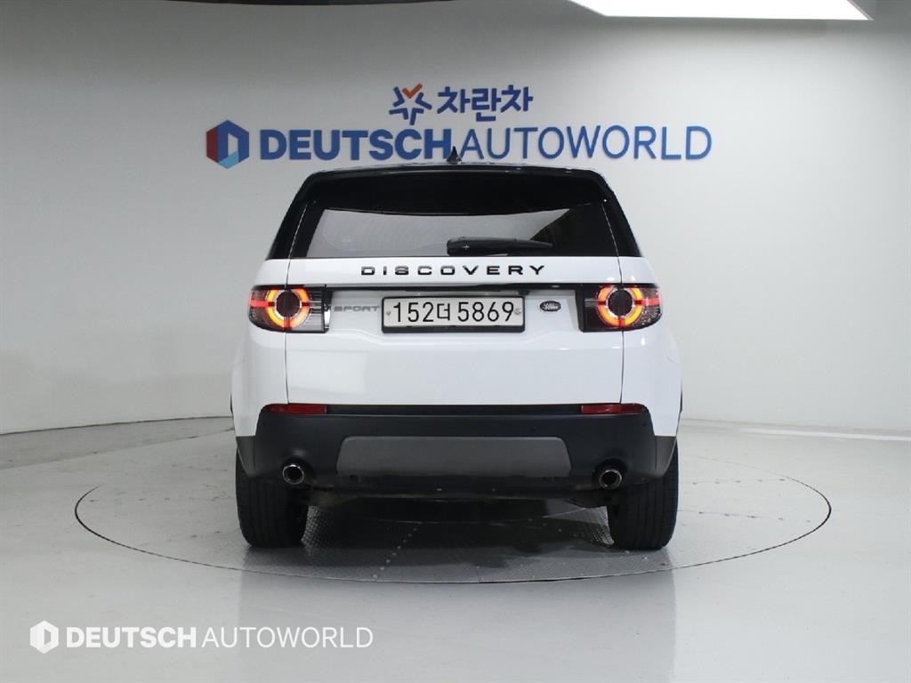 랜드로버 디스커버리 스포츠 2.0 TD4 SE 이미지 4