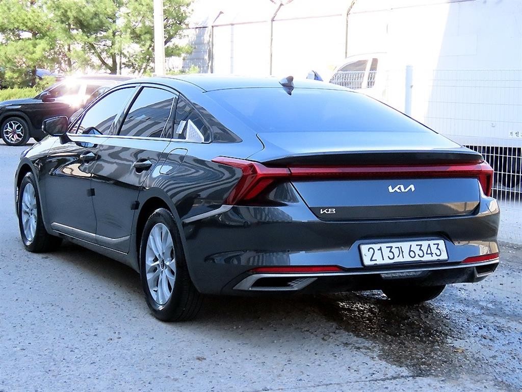기아 K8 2.5 2WD 노블레스 이미지 3