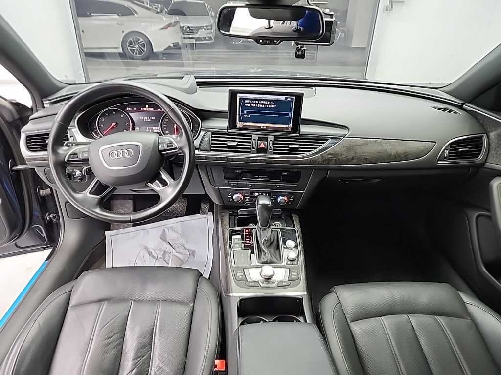 아우디 A6 뉴A6 40 TFSI 프리미엄 이미지 8