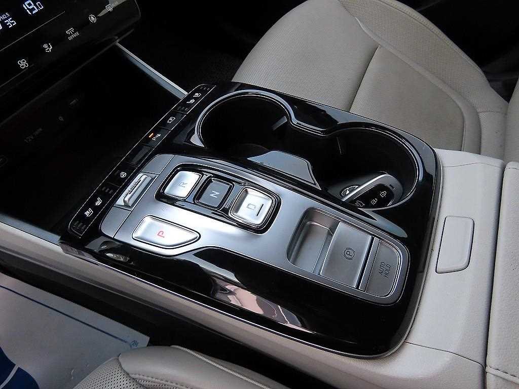 현대 투싼 투싼 하이브리드(NX4) 2WD 인스퍼레이션 이미지 10