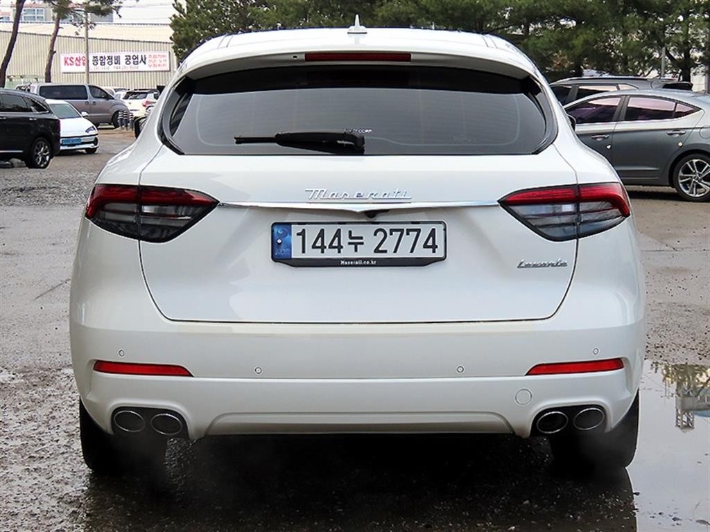 마세라티 르반떼 2.0 GT AWD 이미지 4