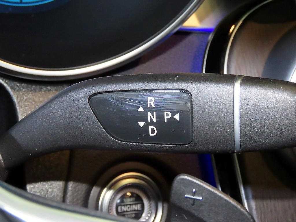 벤츠 GLC 클래스 GLC클래스 X253 GLC 300 e 4MATIC 쿠페 이미지 13