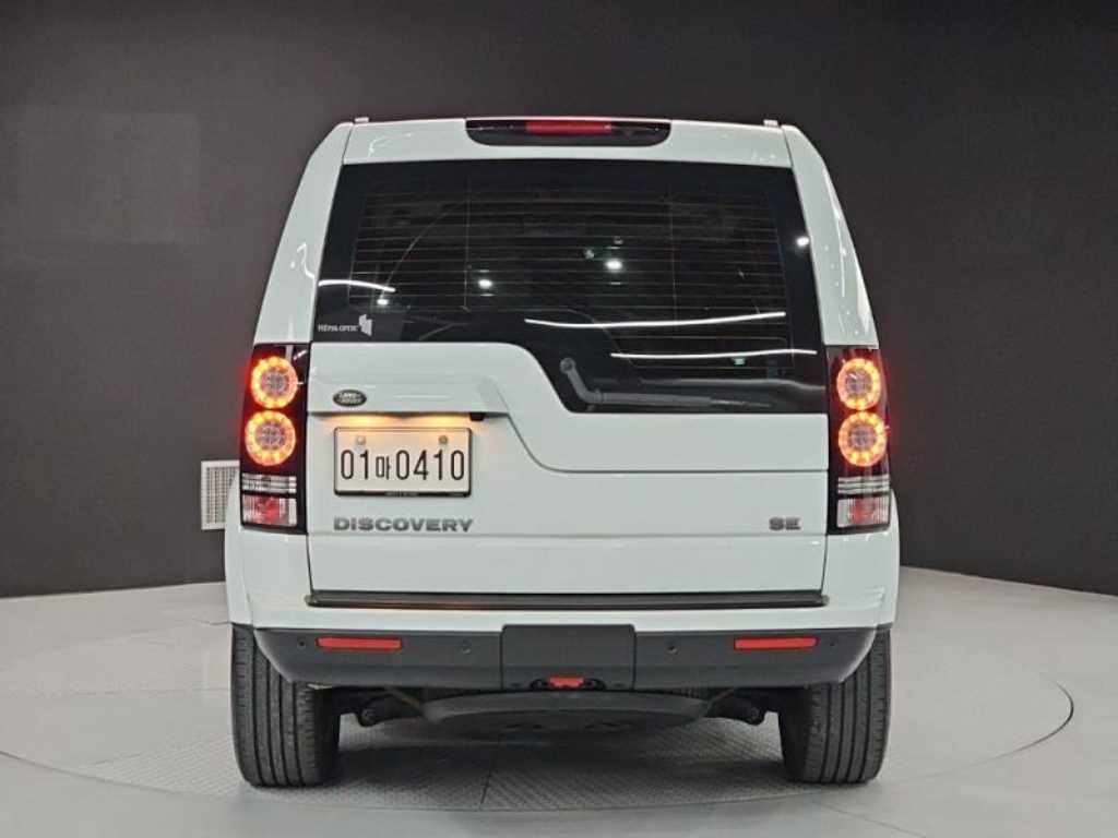 랜드로버 디스커버리 디스커버리4 3.0 SDV6 SE 이미지 3