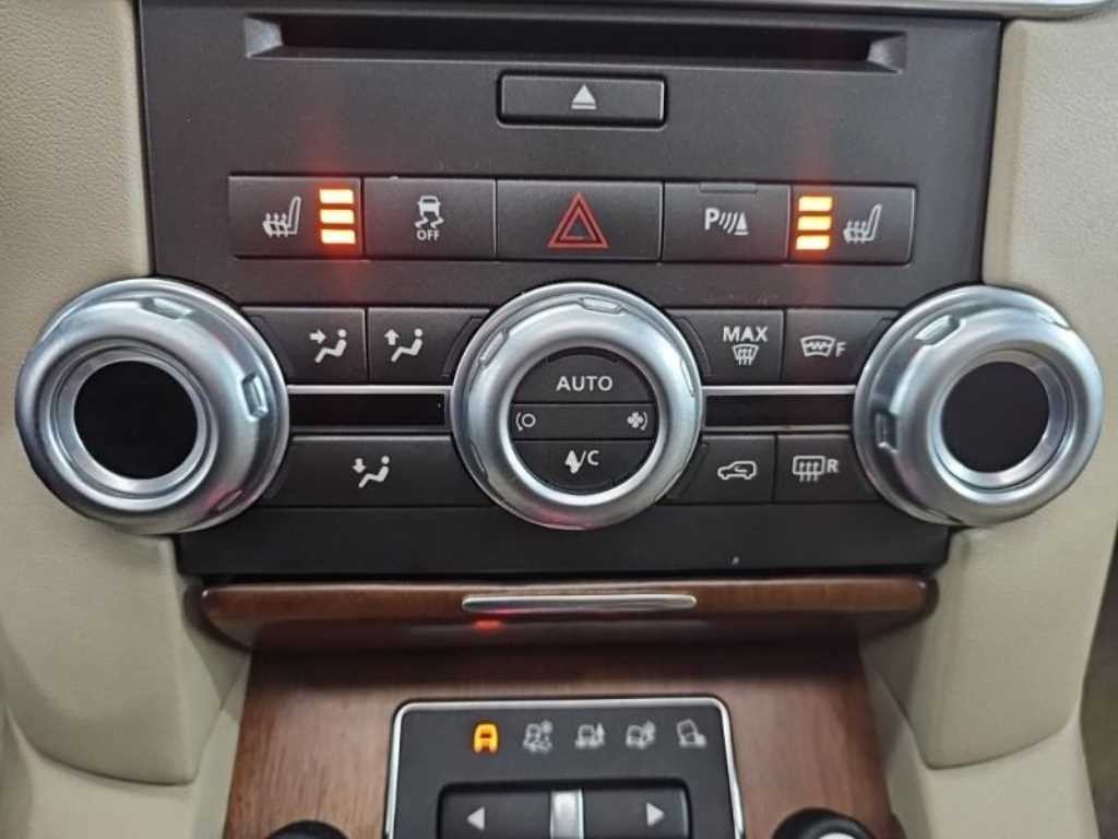 랜드로버 디스커버리 디스커버리4 3.0 SDV6 SE 이미지 8