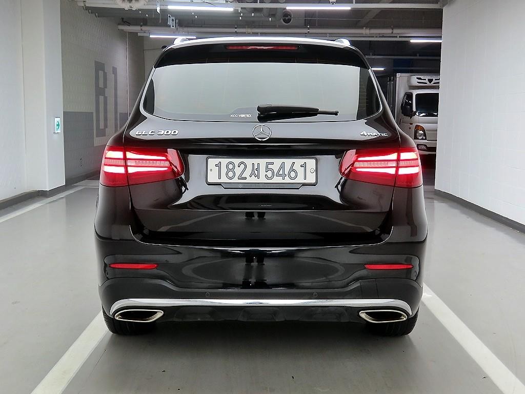 벤츠 GLC 클래스 GLC클래스 X253 GLC 300 4MATIC 이미지 3