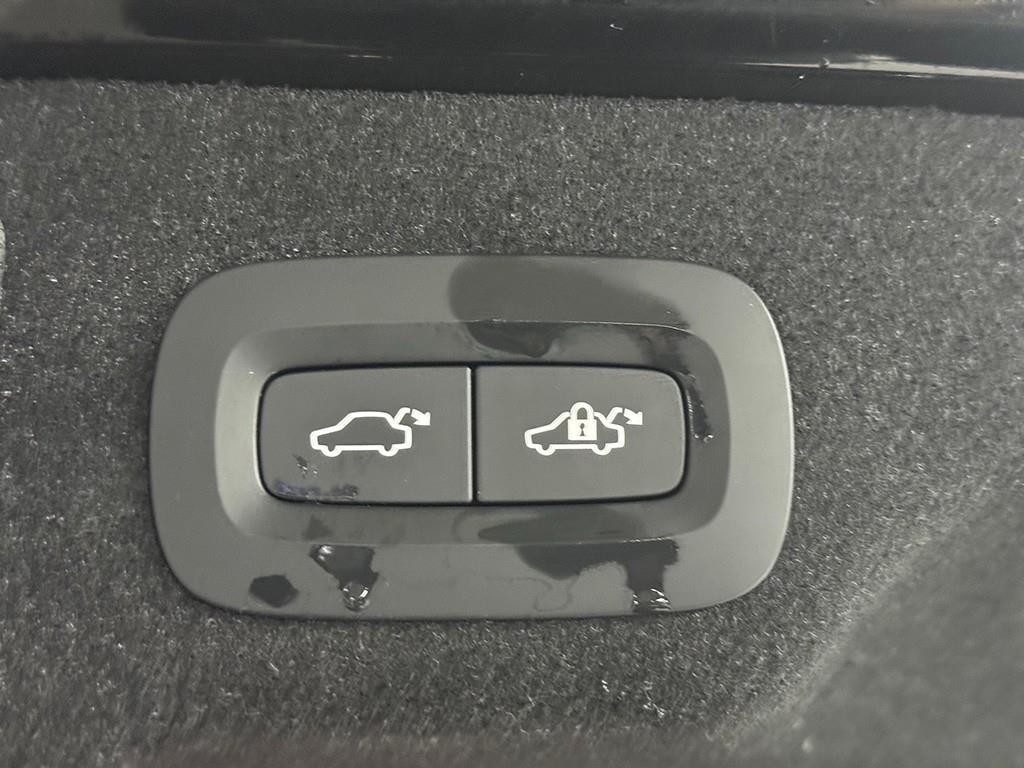 볼보 S90 B5 인스크립션 이미지 17