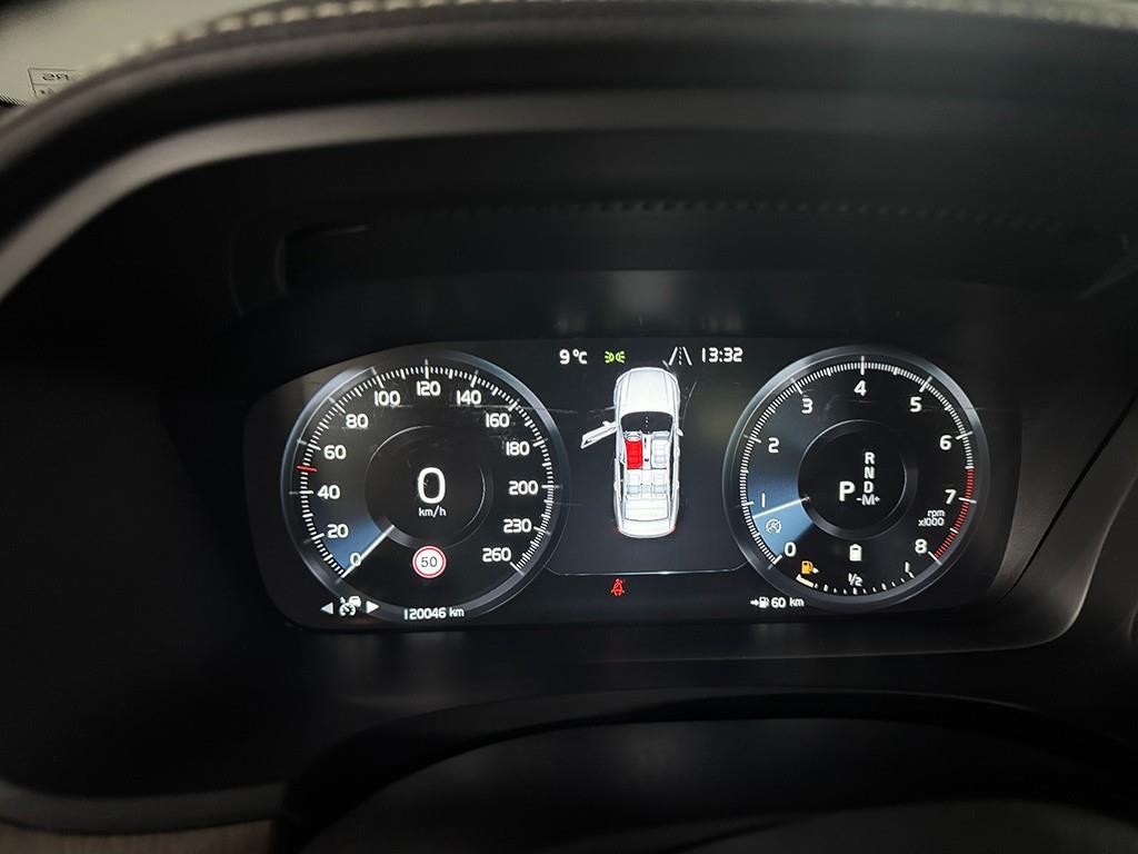 볼보 S90 B5 인스크립션 이미지 8