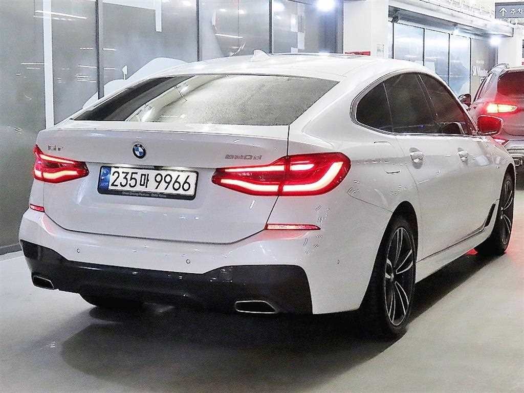 BMW 그란투리스모 6시리즈 GT (G32) 620d M 스포츠 이미지 4