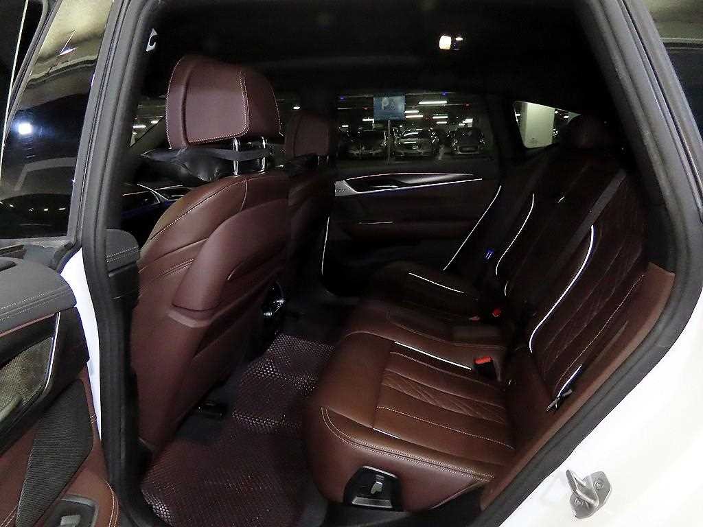 BMW 그란투리스모 6시리즈 GT (G32) 620d M 스포츠 이미지 7