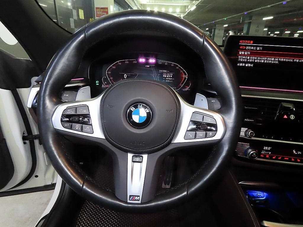 BMW 그란투리스모 6시리즈 GT (G32) 620d M 스포츠 이미지 8