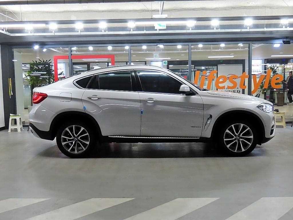 BMW X6 X6 (F16) xDrive 30d 이미지 3