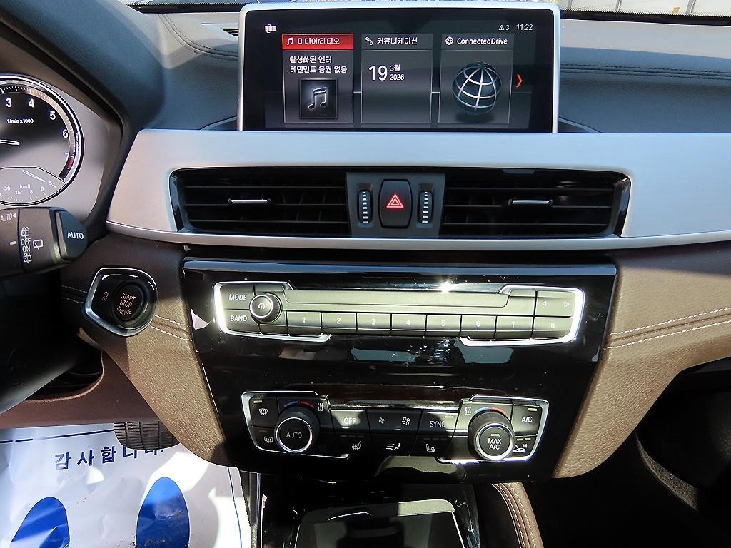 BMW X1 X1 (F48) xDrive 20i M 스포츠 이미지 12