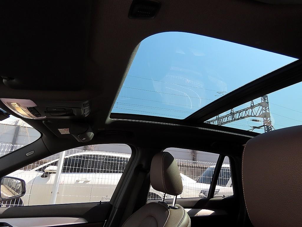 BMW X1 X1 (F48) xDrive 20i M 스포츠 이미지 17