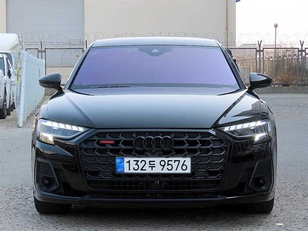 아우디 A8 A8 (D5) 55 TFSI 콰트로 LWB 프리미엄 이미지 1