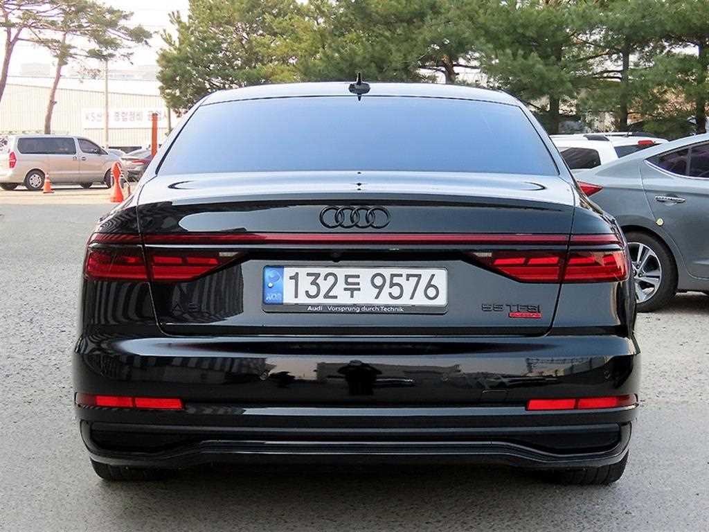 아우디 A8 A8 (D5) 55 TFSI 콰트로 LWB 프리미엄 이미지 4