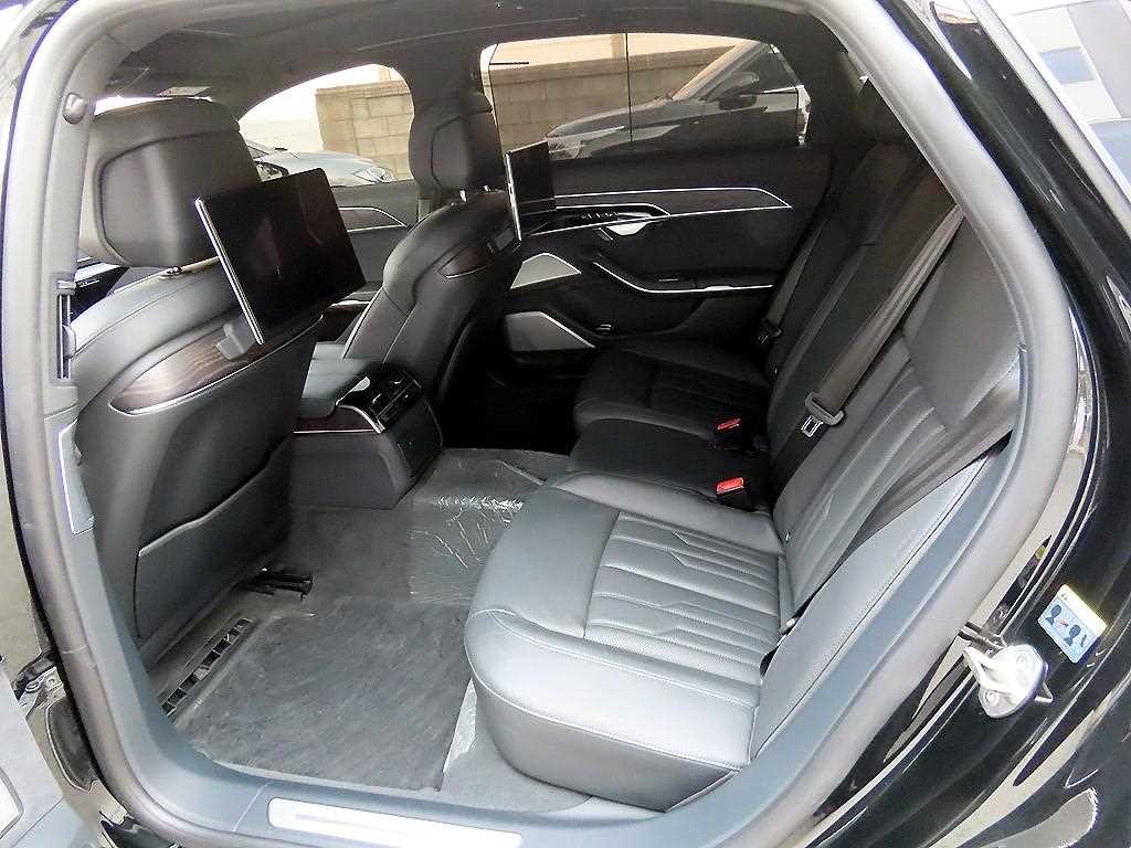 아우디 A8 A8 (D5) 55 TFSI 콰트로 LWB 프리미엄 이미지 6