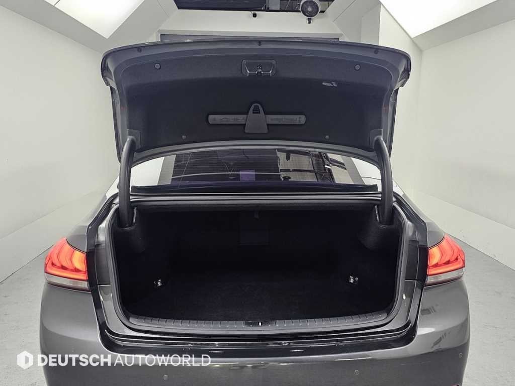 제네시스 G80 3.3 GDI AWD 럭셔리 이미지 18
