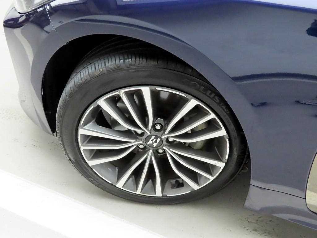 기아 스팅어 가솔린 2.0 터보 2WD 플래티넘 이미지 19