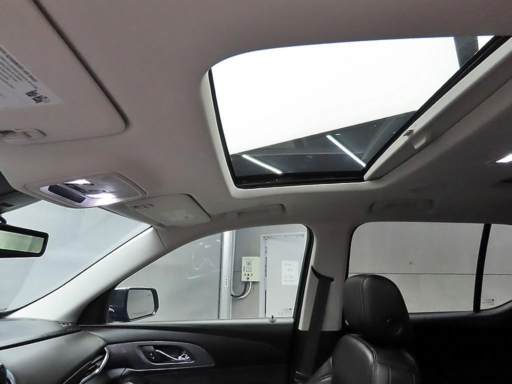 쉐보레 트래버스 3.6 AWD 레드라인 이미지 15