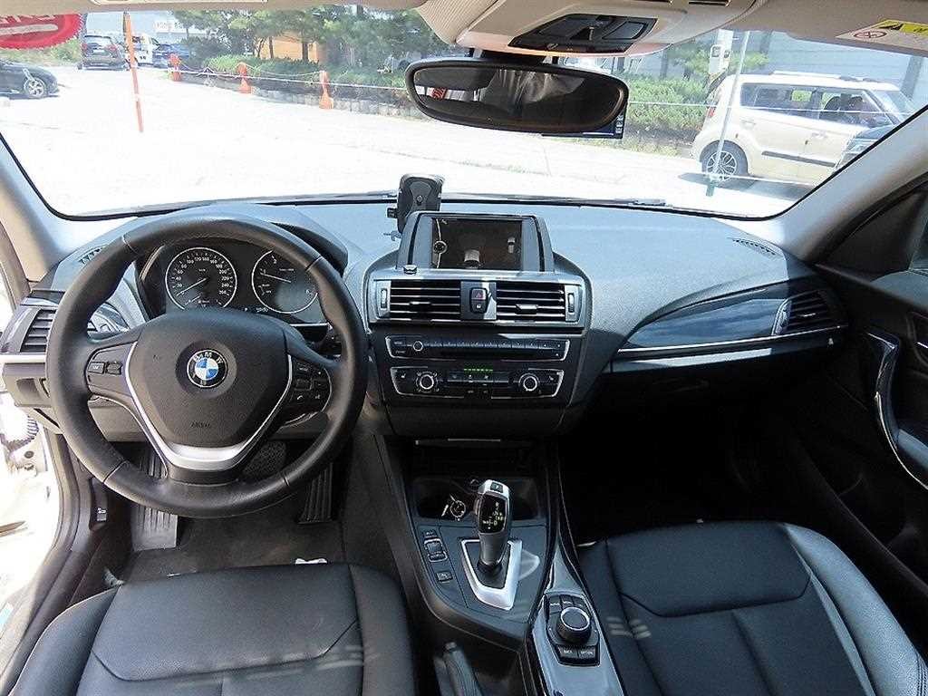 BMW 1시리즈 1시리즈 (F20) 118d 어반 이미지 7