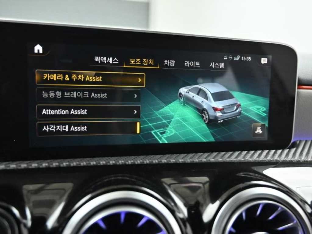 벤츠 A 클래스 A클래스 W177 A220 세단 이미지 16
