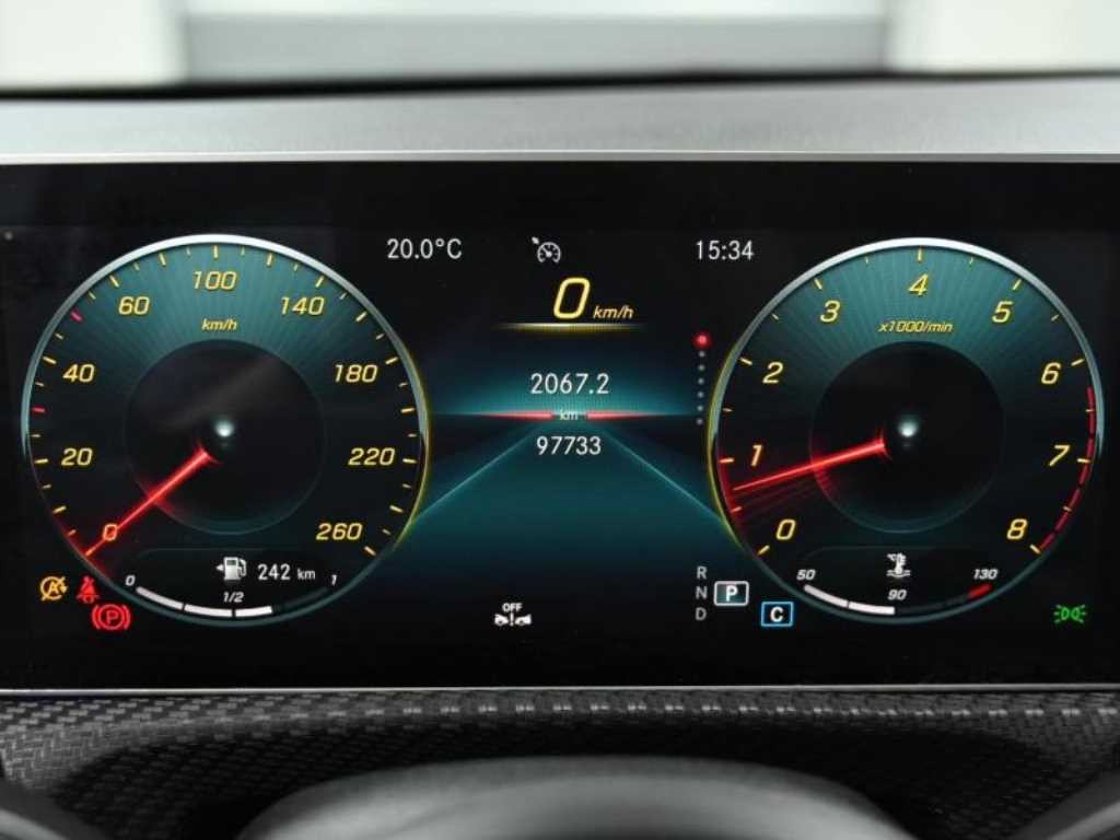 벤츠 A 클래스 A클래스 W177 A220 세단 이미지 8