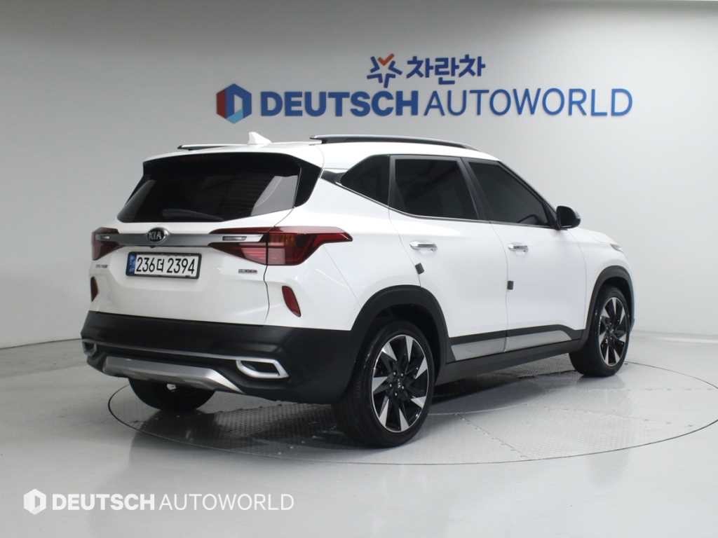 기아 셀토스 가솔린 1.6 터보 2WD 시그니처 이미지 2