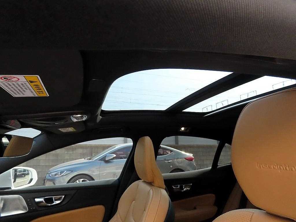 볼보 S60 S60(3세대) T5 인스크립션 이미지 18