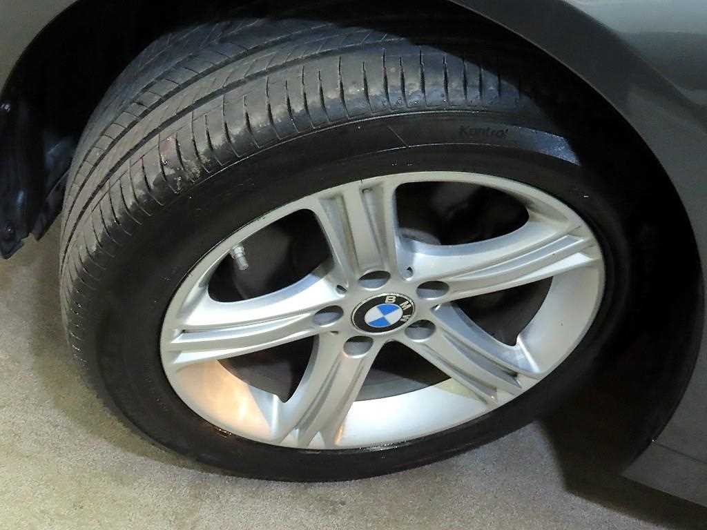 BMW 3시리즈 3시리즈 (F30) 320d 이미지 20