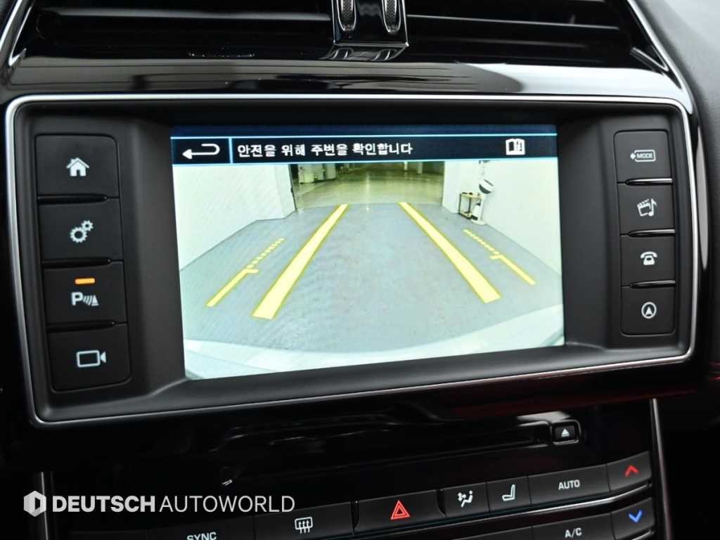 재규어 XE 2.0D R스포츠 이미지 15