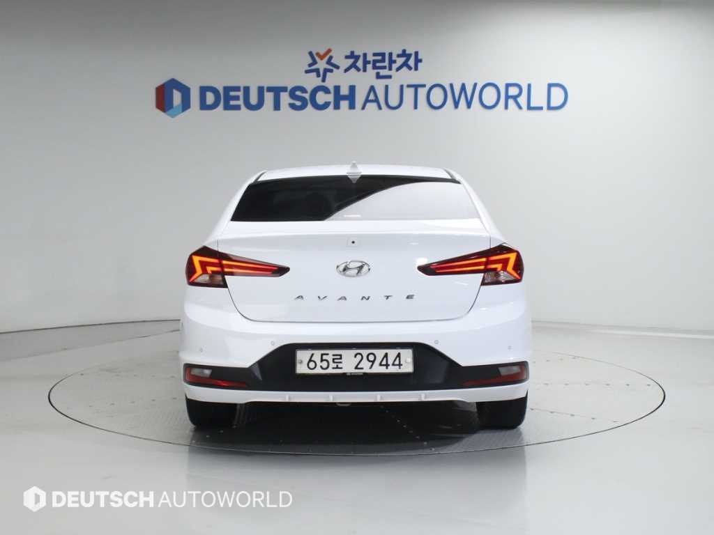 현대 아반떼 더 뉴 아반떼 AD 1.6 스마트 이미지 4