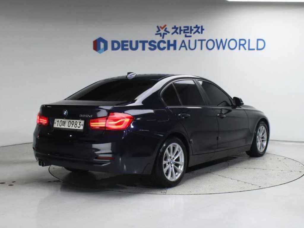 BMW 3시리즈 3시리즈 (F30) 320d 이미지 2