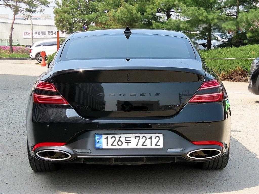 제네시스 G70 더 뉴 G70 가솔린 3.3T 4WD 이미지 4