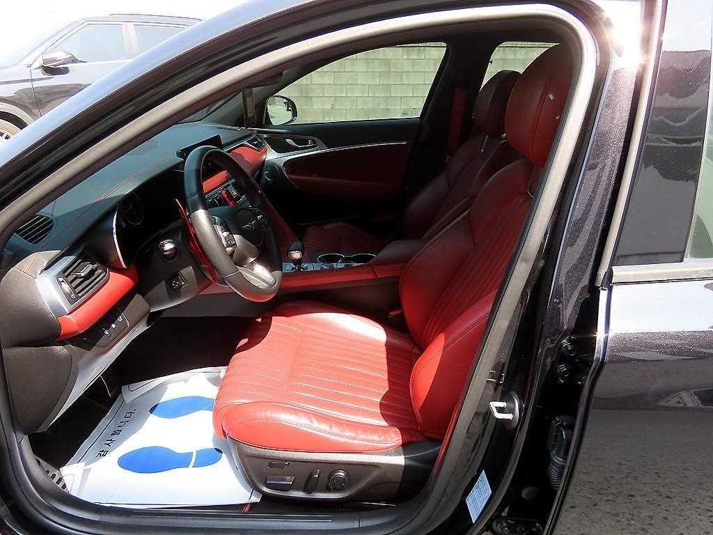 제네시스 G70 더 뉴 G70 가솔린 3.3T 4WD 이미지 5