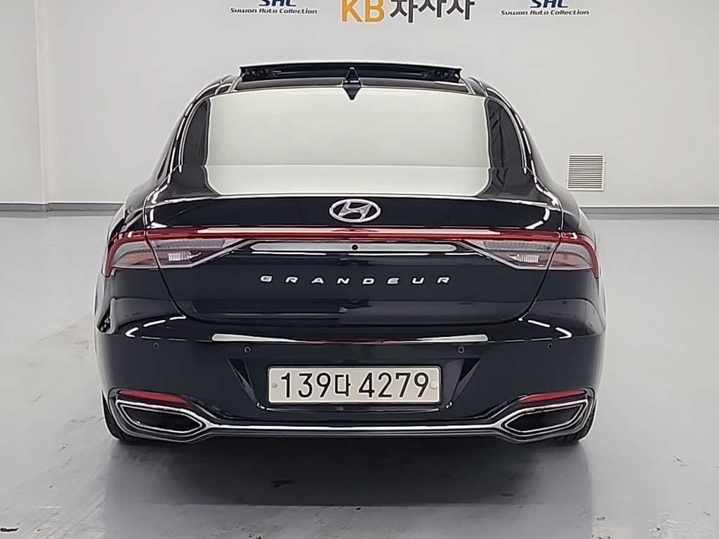 현대 그랜저 더 뉴 그랜저 IG 2.5 프리미엄 초이스 이미지 3