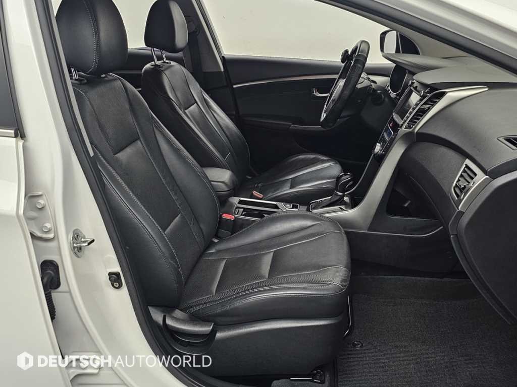 현대 i30 뉴 i30 1.6 GDI 익스트림 이미지 10
