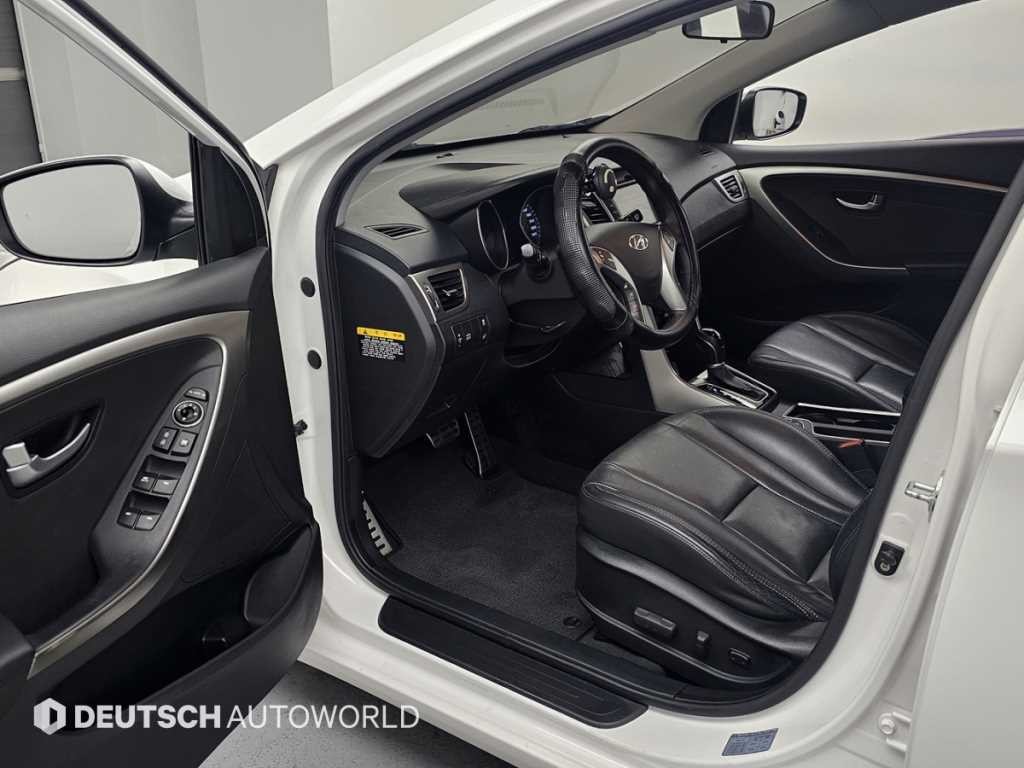 현대 i30 뉴 i30 1.6 GDI 익스트림 이미지 11