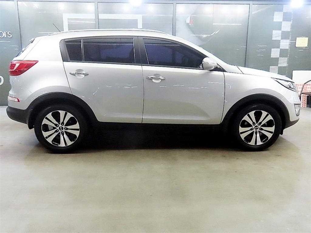 기아 스포티지 스포티지 R 2WD TLX 최고급형 이미지 3
