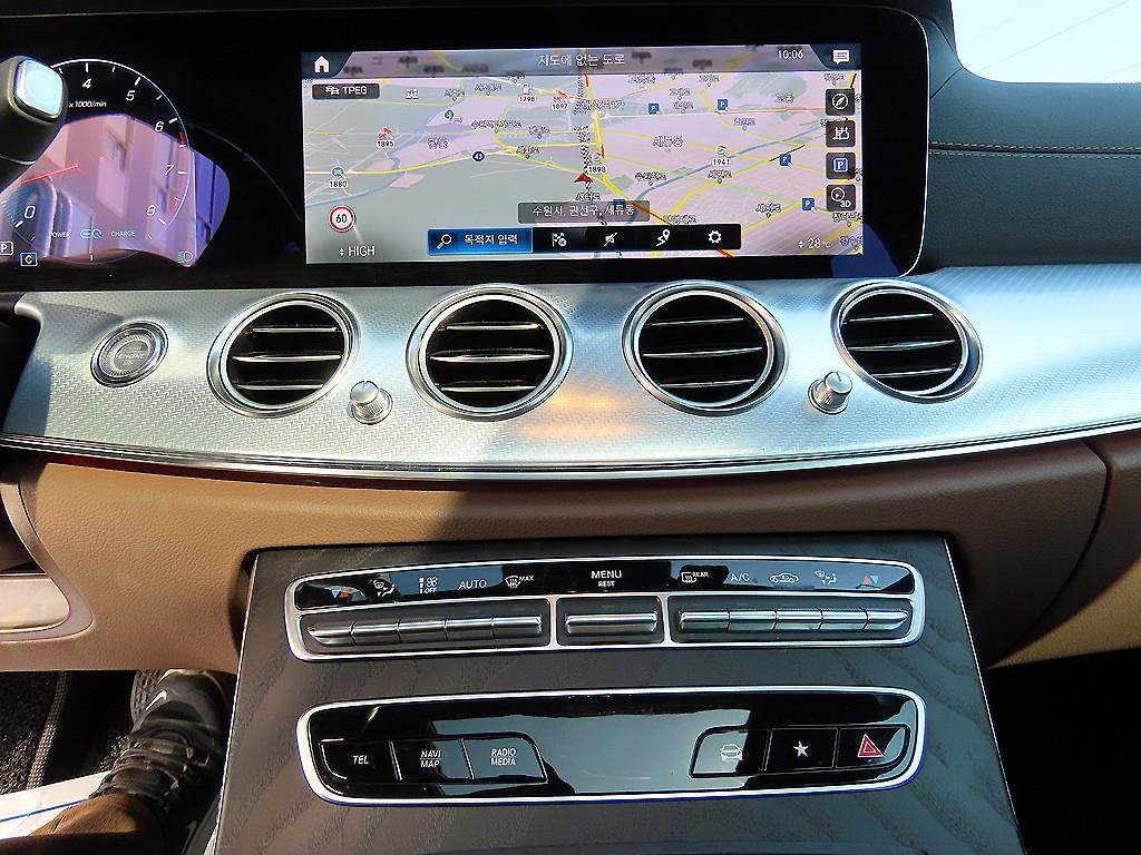벤츠 E 클래스 E-클래스 W213 E350 4MATIC 아방가르드 이미지 13