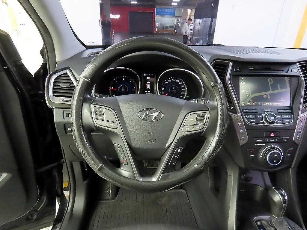 현대 맥스크루즈 R2.2 2WD 익스클루시브 스페셜 이미지 9