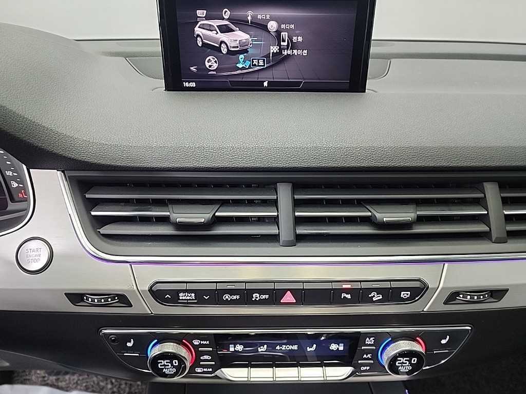 아우디 Q7 Q7 (4M) 45 TFSI 콰트로 이미지 10