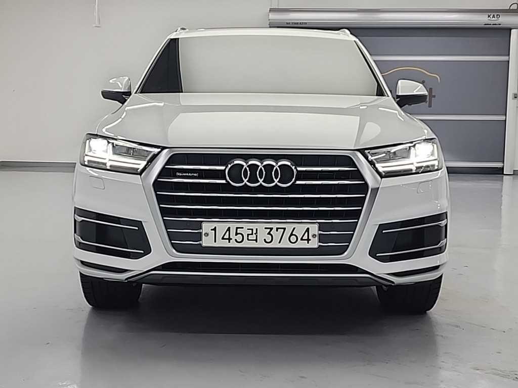 아우디 Q7 Q7 (4M) 45 TFSI 콰트로 이미지 2