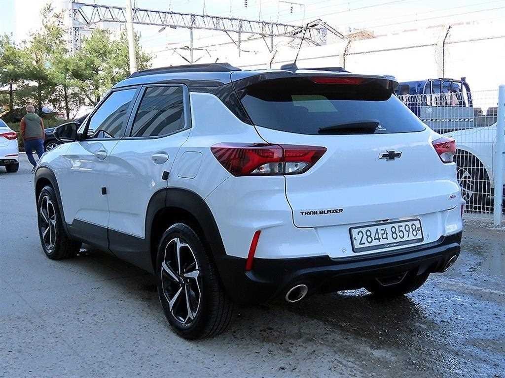 쉐보레 트레일블레이저 2WD 1.3 터보 가솔린 RS 이미지 3