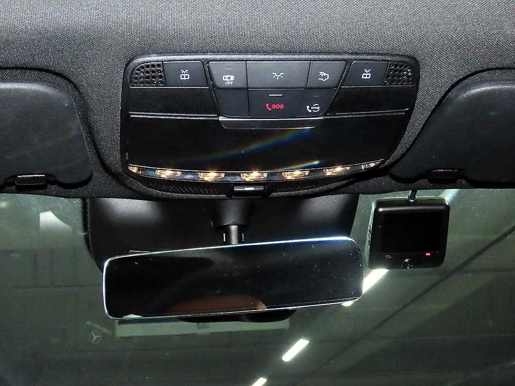 벤츠 GLC 클래스 GLC클래스 X253 GLC 300 4MATIC 쿠페 이미지 14